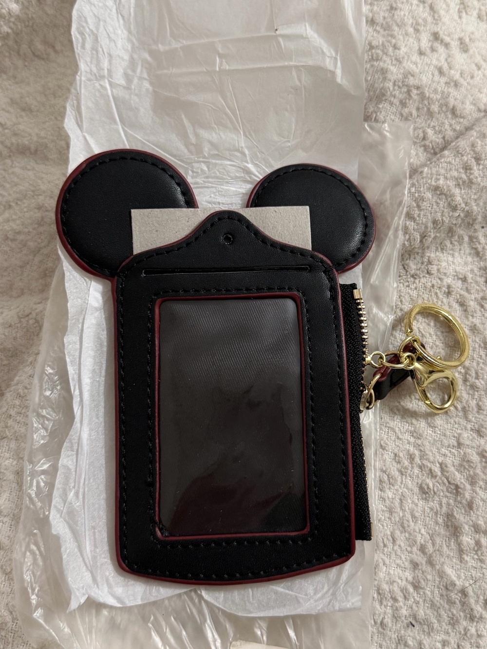 Disneyland Mickey Mouse black card holder keychain